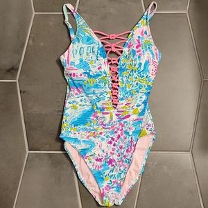 Lilly Pulitzer Postcards to Positano Isle Lattice